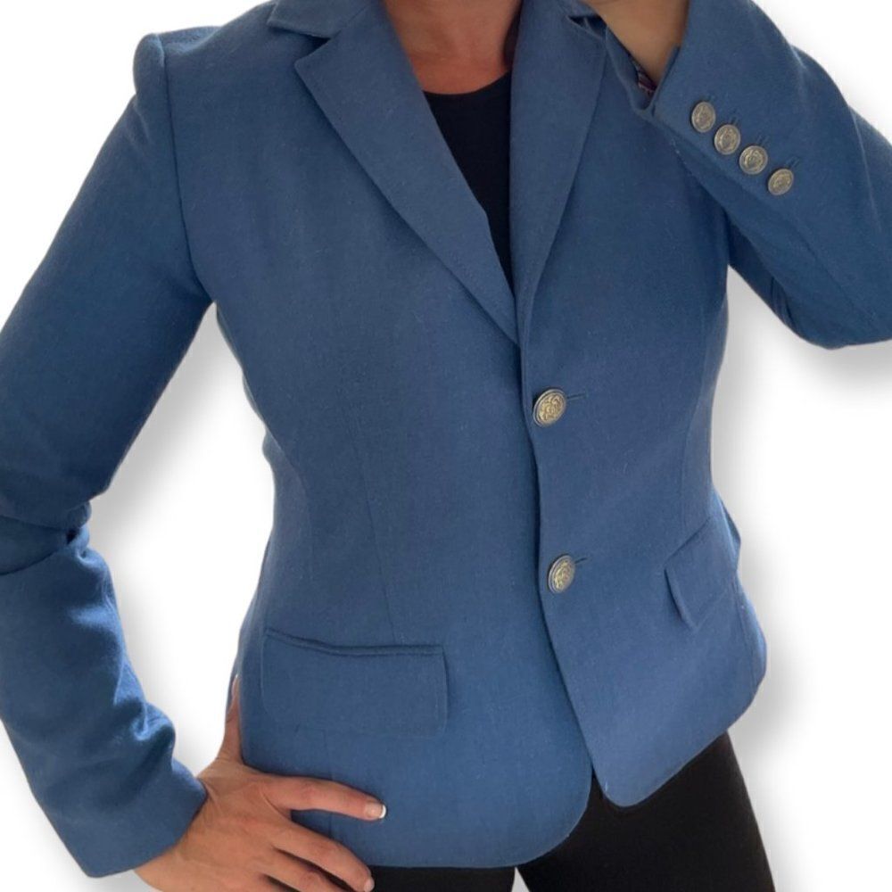 Liz Claibourne, sz M classic blazer in bright blue wool and poly, fully lined